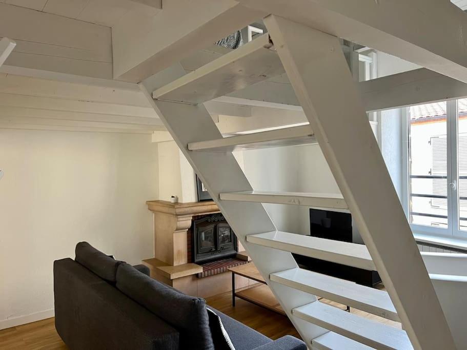 Charmant Appartement Plein Centre Avec Parking Augustins B Clermont-Ferrand Bagian luar foto