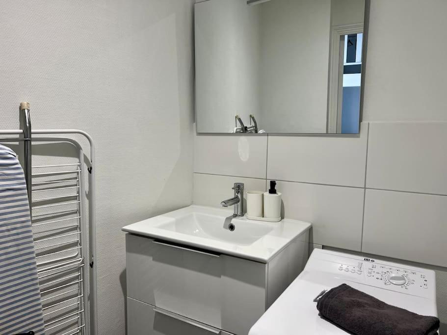 Charmant Appartement Plein Centre Avec Parking Augustins B Clermont-Ferrand Bagian luar foto